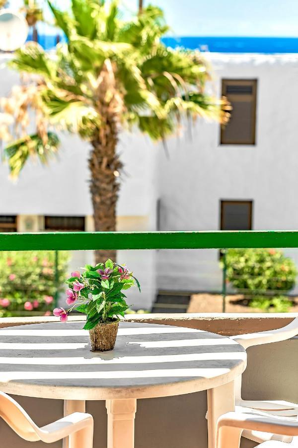 Apartment Near Playa De Las Americas With Wifi And Pool, Tenerife Sur Esterno foto